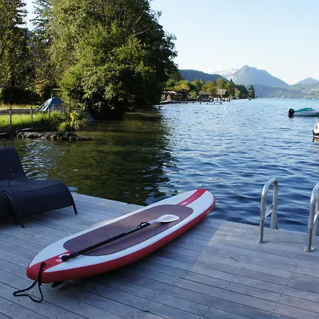 Private Access Waterfront Sauna & Jacuzzi 7 Bedrooms Sleeps 15 Villa Doussard